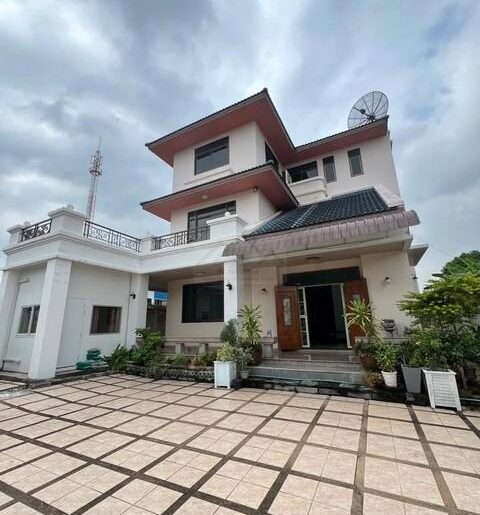 ให้เช่าบ้านเดี่ยว 3 ชั้น 111 ตรว. ซ.ลาดพร้าว93 เหมาะพักอาศัยหรืออ