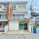 ให้เช่าทาวน์โฮม 3 ชั้น 4 ห้องนอน โฮม อินทาวน์ พหลโยธิน 73 หลังหัว